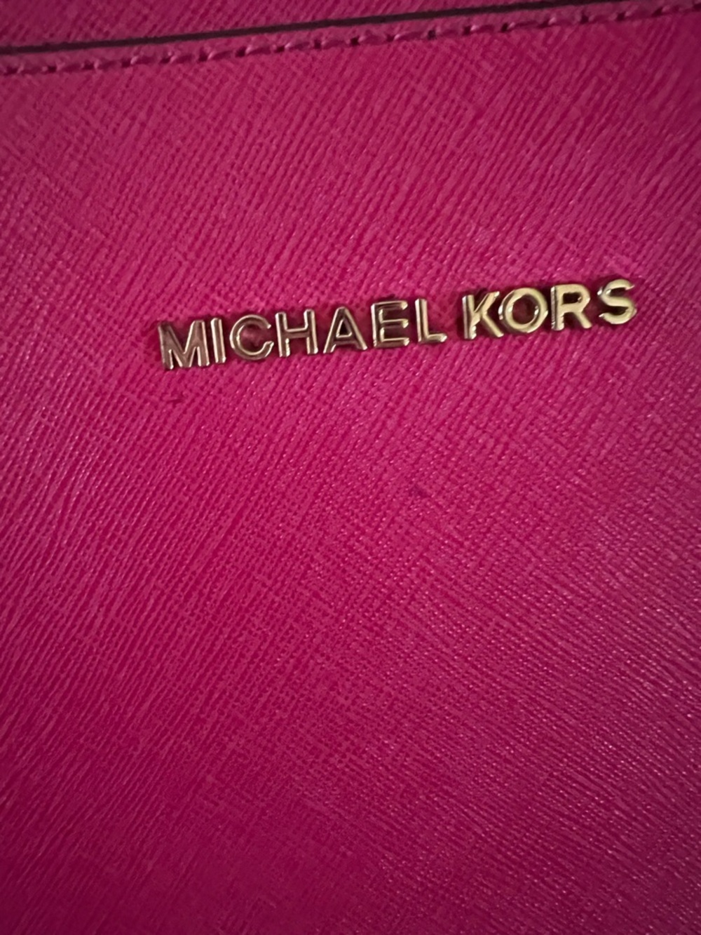 Michael Kors Hot Pink Crossbody Bag with Gold Chain - Picture 7 of 7